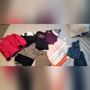 **🎒✨ Girls’ Size 6/6X Clothing Bundle — 13 Items! ✨🎒**